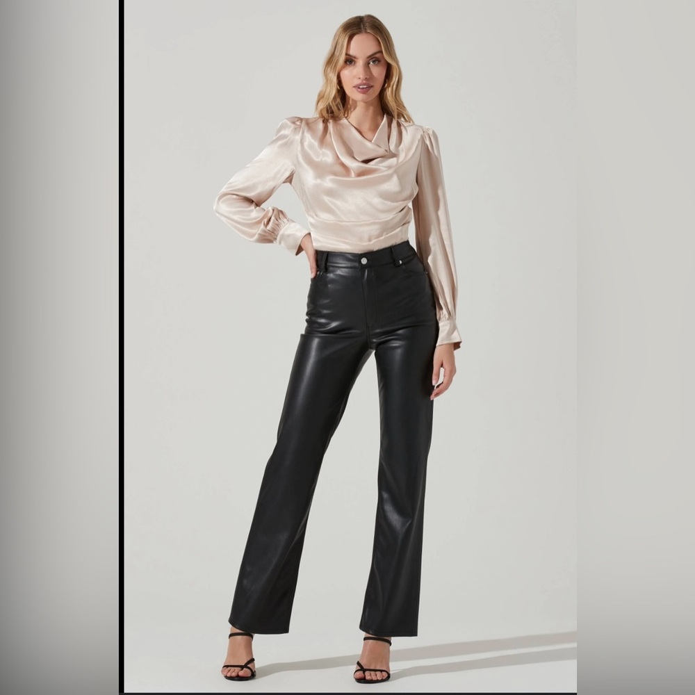 ASTR The Label Lilith Cowl Neck Top